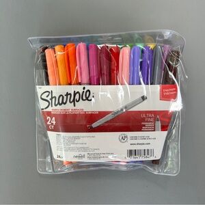 NWT - Sharpie Ultra Fine Point Permanent Markers 24-Pack Multicolor